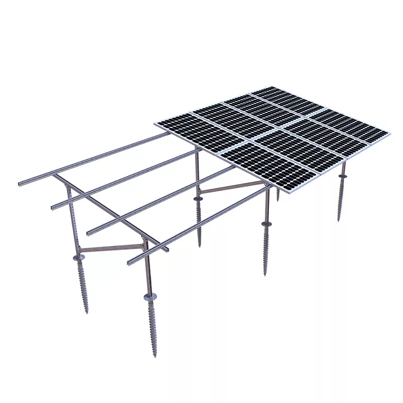 Solcellepaneler på bakken